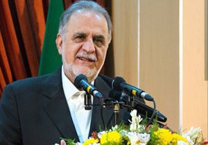 عقب ماندگی تاریخی داریم