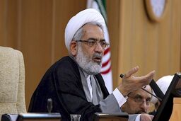 وقتی با کمبود نیرو مواجه هستیم چرا نباید اجازه استخدام داده شود