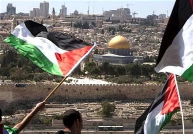  فلسطینی‌ها در اعتراض به قانون منع پخش اذان تظاهرات کردند