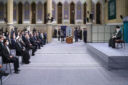 جمعی از نخبگان جوان و استعدادهای برتر علمی با رهبر معظم انقلاب دیدار کردند
