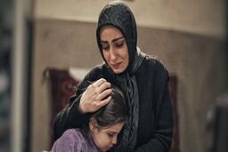 پخش سریال بی همگان از شبکه سه سیما
