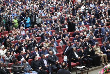 دیدار حسن روحانی با فعالان ستادهای انتخاباتی