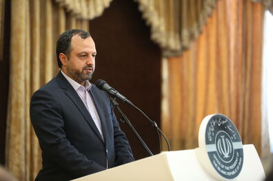 حداقل حقوق کارمندان در سال آینده ۷ میلیون تومان