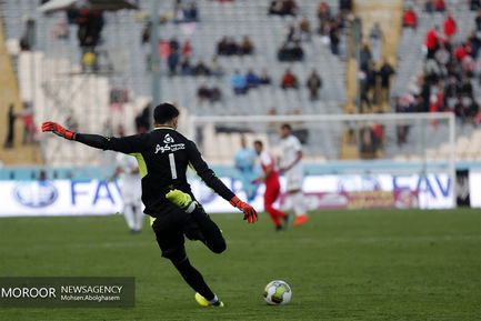 دیدار تیم های پرسپولیس و ذوب آهن اصفهان