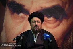 ناکارآمدی مسئولین نظام به انقلاب ضربه می زند