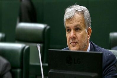 حاجی میرزایی مرام و منش مدیریتی دارد