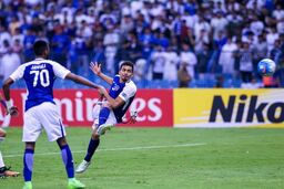 نتیجه دیدار الهلال و الاهلی/شکست سنگین شاگردان برانکو در خانه