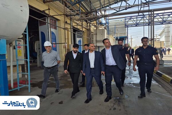 ابزارهای نوین مالی بانک تجارت فرصتی برای جهش تولید محصولات ایرانی