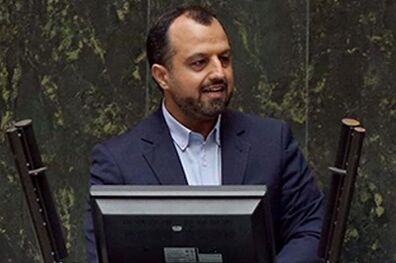  شما مایه تأسف دانشجویان و اساتید دانشگاه هستید