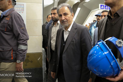 بازدید محمدعلی نجفی شهردار تهران از خط ۶ و ۷ مترو