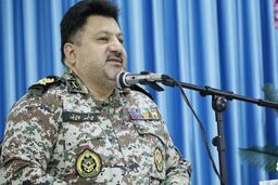 نیروهای مسلح با آگاهی و بصیرت در مقابل مکر و حیله‌های دشمن ایستادگی می‌کنند