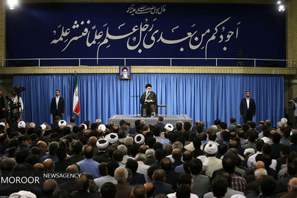 دیدار جمعی از استادان دانشگاه‌ها و اعضای جامعه دانشگاهی کشور با مقام معظم رهبری