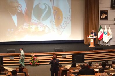 جذب سرمایه  گذاری خارجی تا پایان  سال به ٨ میلیارد  دلار افزایش می یابد