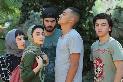 ا‌کران فیلم سینمایی درساژ از دی ماه