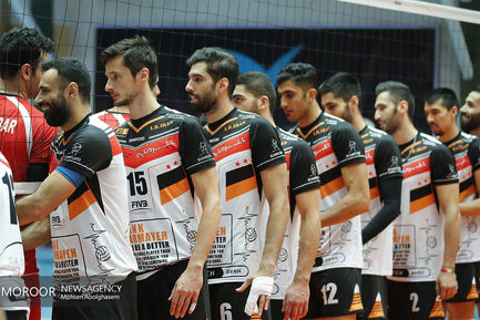 دیدار تیم های والیبال بانک سرمایه و شهرداری تبریز