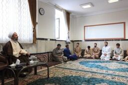 مراسم عمامه گذاری جمعی از طلاب مدرسه علمیه حضرت بقیه الله(عج)