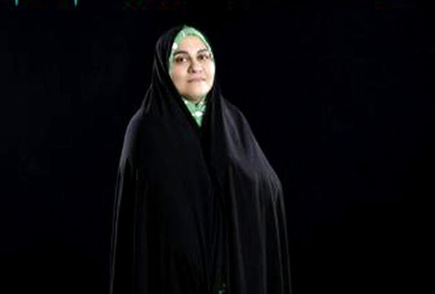 به مسائل زنان و جوانان توجه بیش‌تری کنید