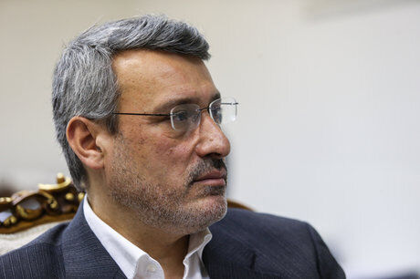 انتقاد بعیدی نژاد از انتشار گردهمایی گروهک تروریستی منافقین در ایران اینترنشال 