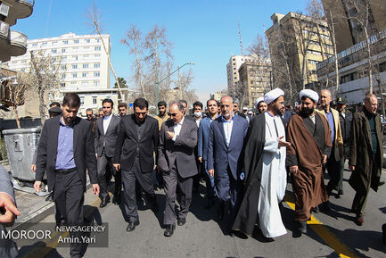 احیای درختان خیابان ولیعصر (عج)