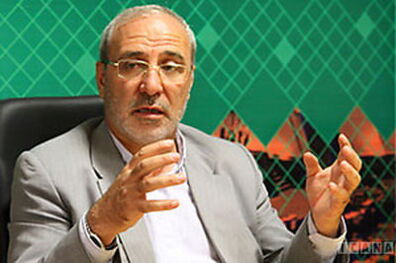 راهنمایی‌ورانندگی قانون اخذ گواهینامه بدون داشتن کارت پایان خدمت را اجرایی کند