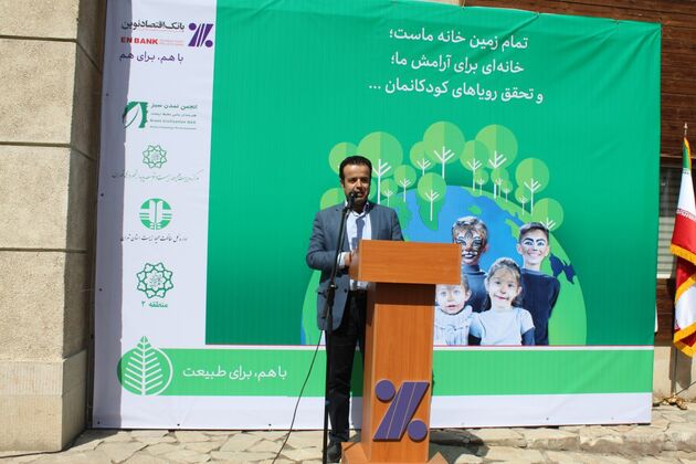 ضدعفونی مساجد پایتخت توسط نیروهای شهرداری تهران