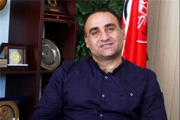 فوتبالیست‌های قدیم با کتانی بازی می‌کردند و کمک خرج خانواده بودند