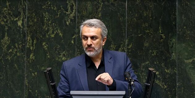 ضعف هایم را می پذیرم اما پاسخ هایی دارم/در واگذاری شرکت های خودروسازی نمی توان مانند هپکو عمل کرد