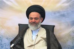 آیت‌الله حسینی‌بوشهری شهدای تازه تفحص شده را در اهواز زیارت کرد