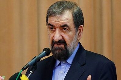 عکس/ قایق سواری محسن رضایی
