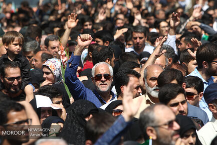 تشییع پیکر ۱۵۰ شهید دفاع مقدس