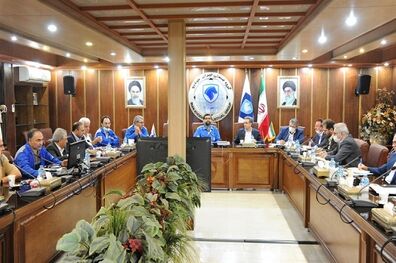 آمادگی بانک ملت برای تامین مالی طرح های اولویت دار ایران خودرو