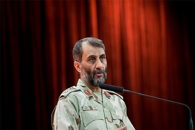 ملت ایران با هوشیاری از فتنه استکبار بیرون آمدند