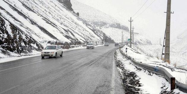 برف و باران در جاده‌های ۹ استان کشور