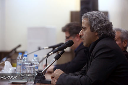 نشست هم‌اندیشی اصحاب فرهنگ و هنر در عرصه دفاع مقدس