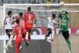 پرسپولیس فقط یک بار مقابل برزیلیها شکست خورده است