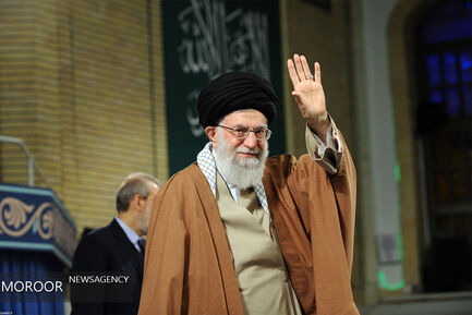 دیدار مسئولان نظام و میهمانان کنفرانس وحدت اسلامی‌ با مقام معظم رهبری