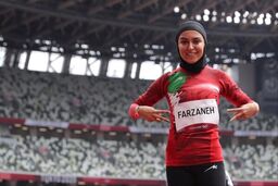 ضرغامی نسبت به نوع پوشش خبر قهرمانی فرزانه فصیحی واکنش نشان داد