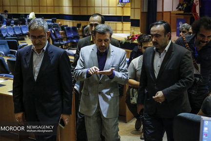 بازدید واعظی وزیر ارتباطات از ستاد انتخابات کشور