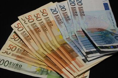 قیمت یورو 30 خرداد 4916 تومان شد
